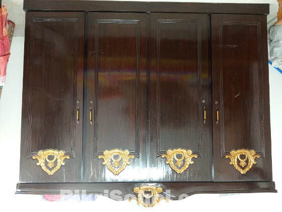 চার পার্টের আলমারি